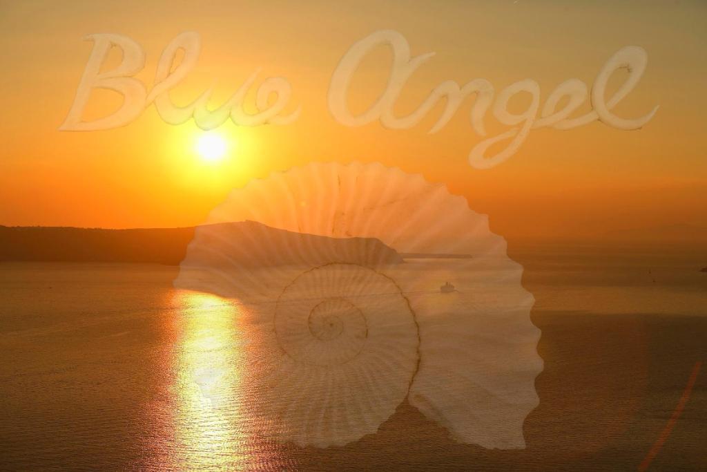 Blue Angel Villa Fira  Chambre photo